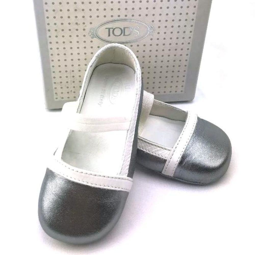 TOD'S BABY Italian Leather Ballerinas in Silver wi